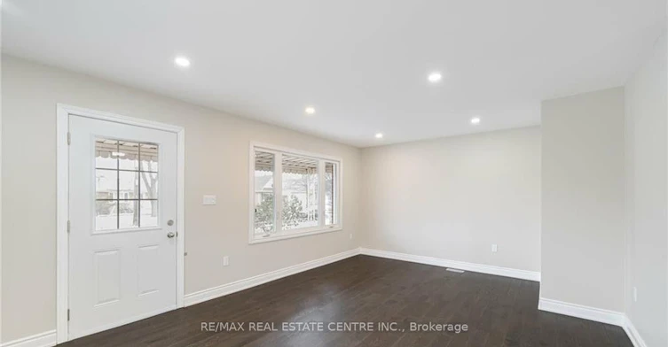 Upper Floor Only-364 East 14th Street, Hamilton, ON, L9A 4C4 - 11