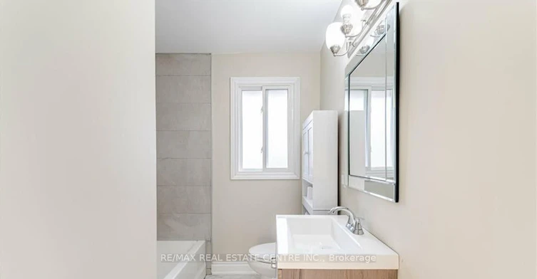 Upper Floor Only-364 East 14th Street, Hamilton, ON, L9A 4C4 - 22