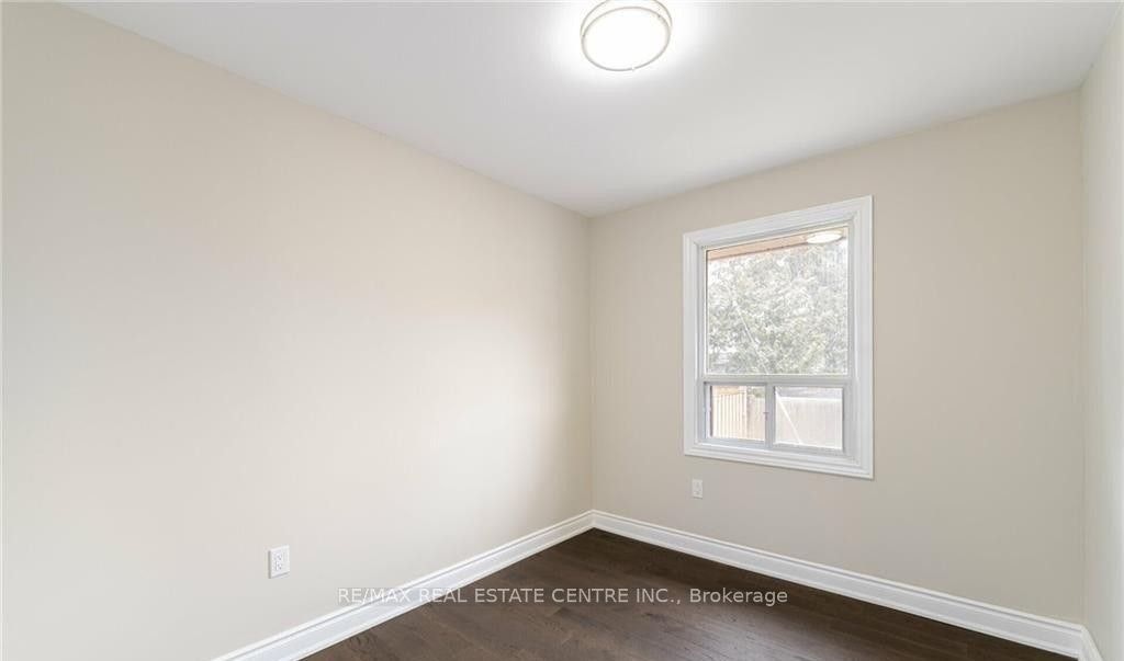 Upper Floor Only-364 East 14th Street, Hamilton, ON, L9A 4C4 - 26
