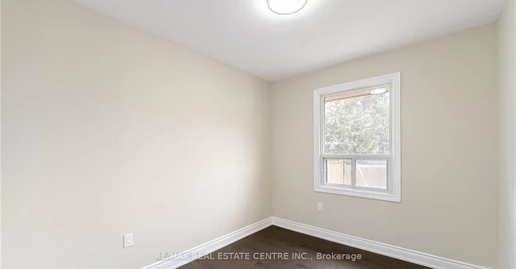 Upper Floor Only-364 East 14th Street, Hamilton, ON, L9A 4C4 - 26