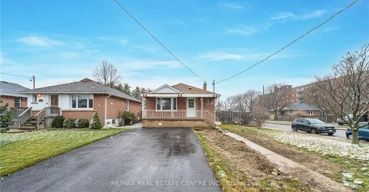 Upper Floor Only-364 East 14th Street, Hamilton, ON, L9A 4C4