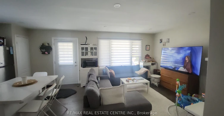 Upper Floor Only-364 East 14th Street, Hamilton, ON, L9A 4C4 - 10