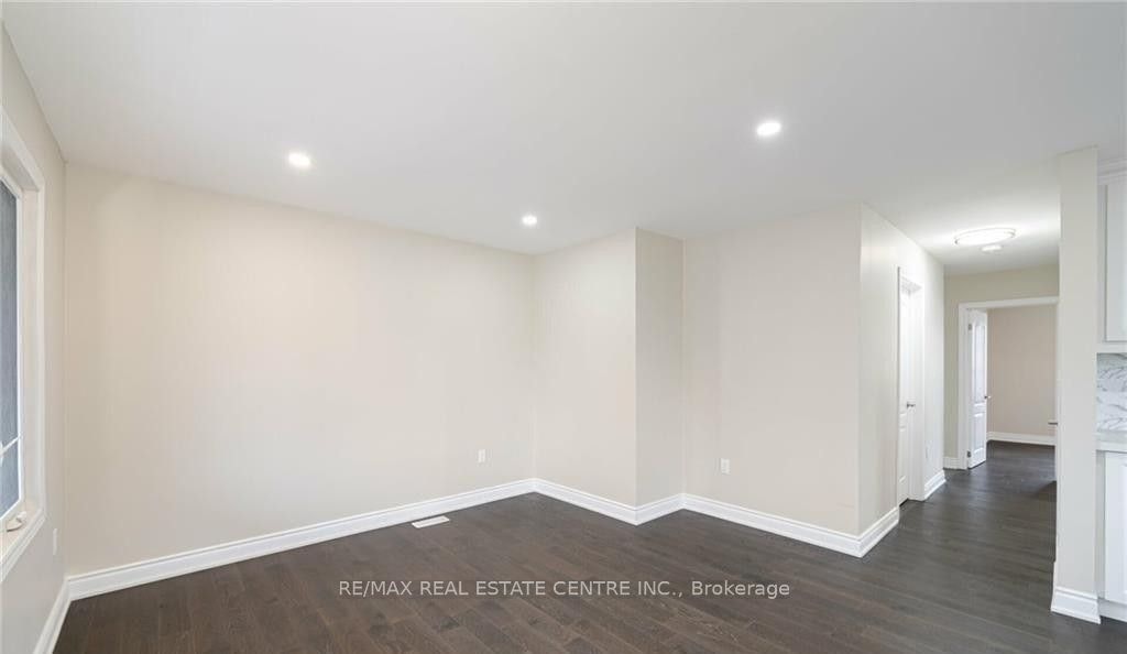 Upper Floor Only-364 East 14th Street, Hamilton, ON, L9A 4C4 - 13