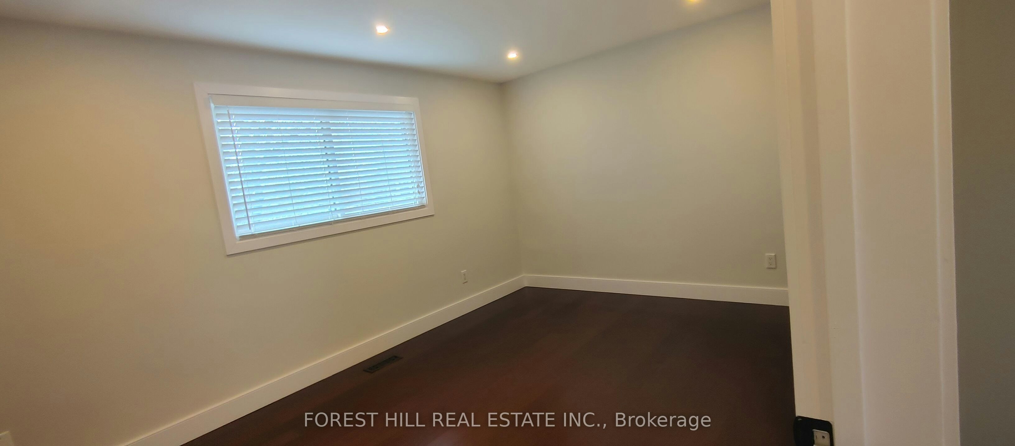 3 Shakespeare Drive, Guelph, ON, N1E 6G5 - 7
