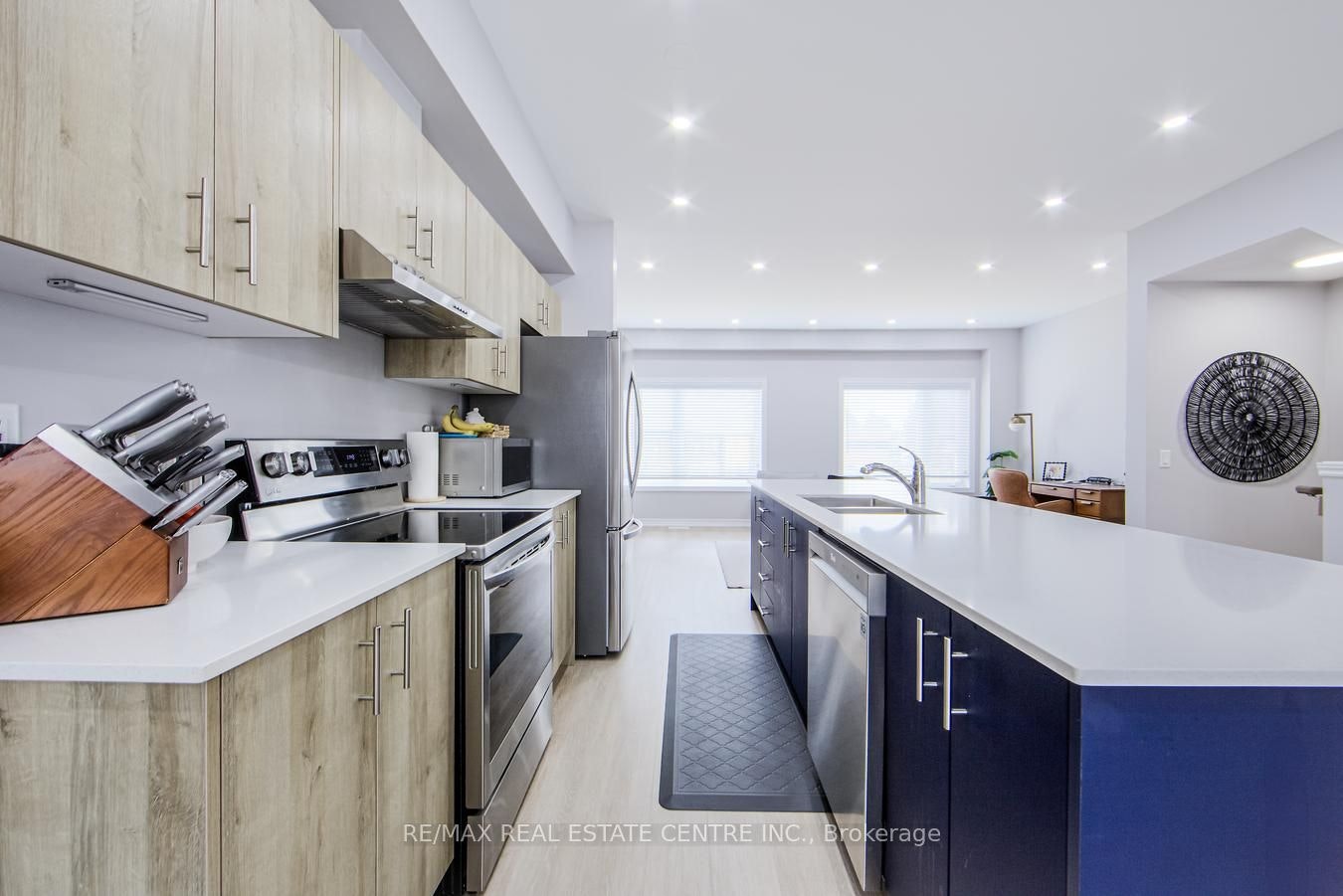 52 Sentinel Lane, Hamilton, ON, L9C 0E8 - 16