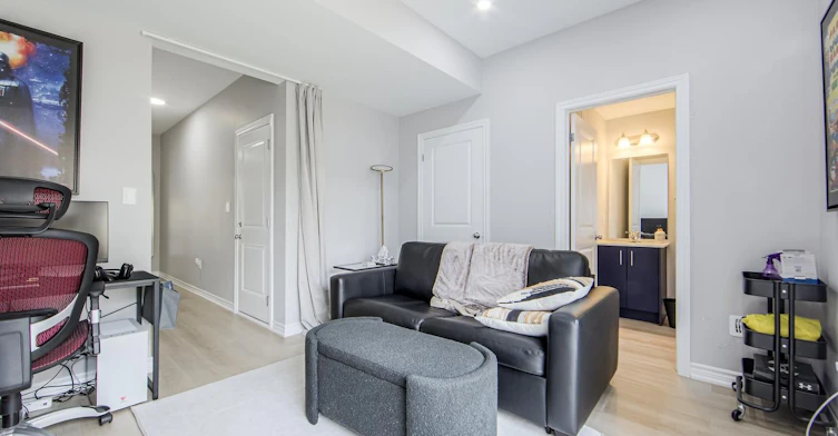 52 Sentinel Lane, Hamilton, ON, L9C 0E8 - 5