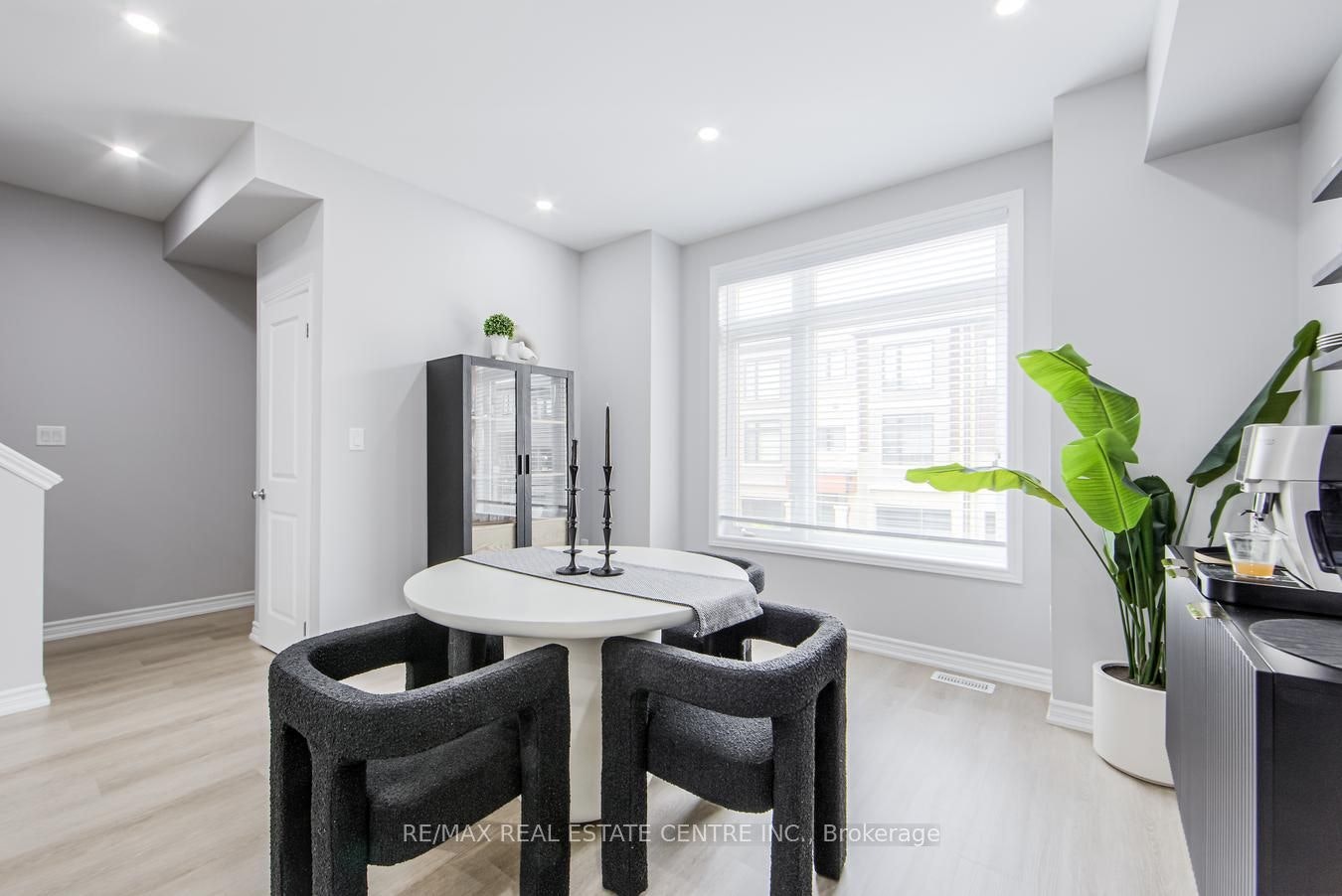 52 Sentinel Lane, Hamilton, ON, L9C 0E8 - 18
