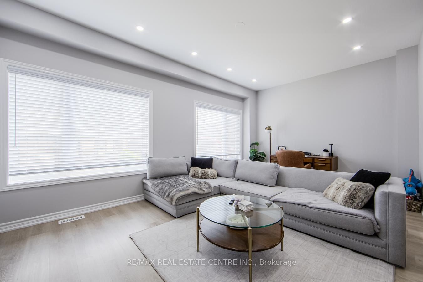 52 Sentinel Lane, Hamilton, ON, L9C 0E8 - 7