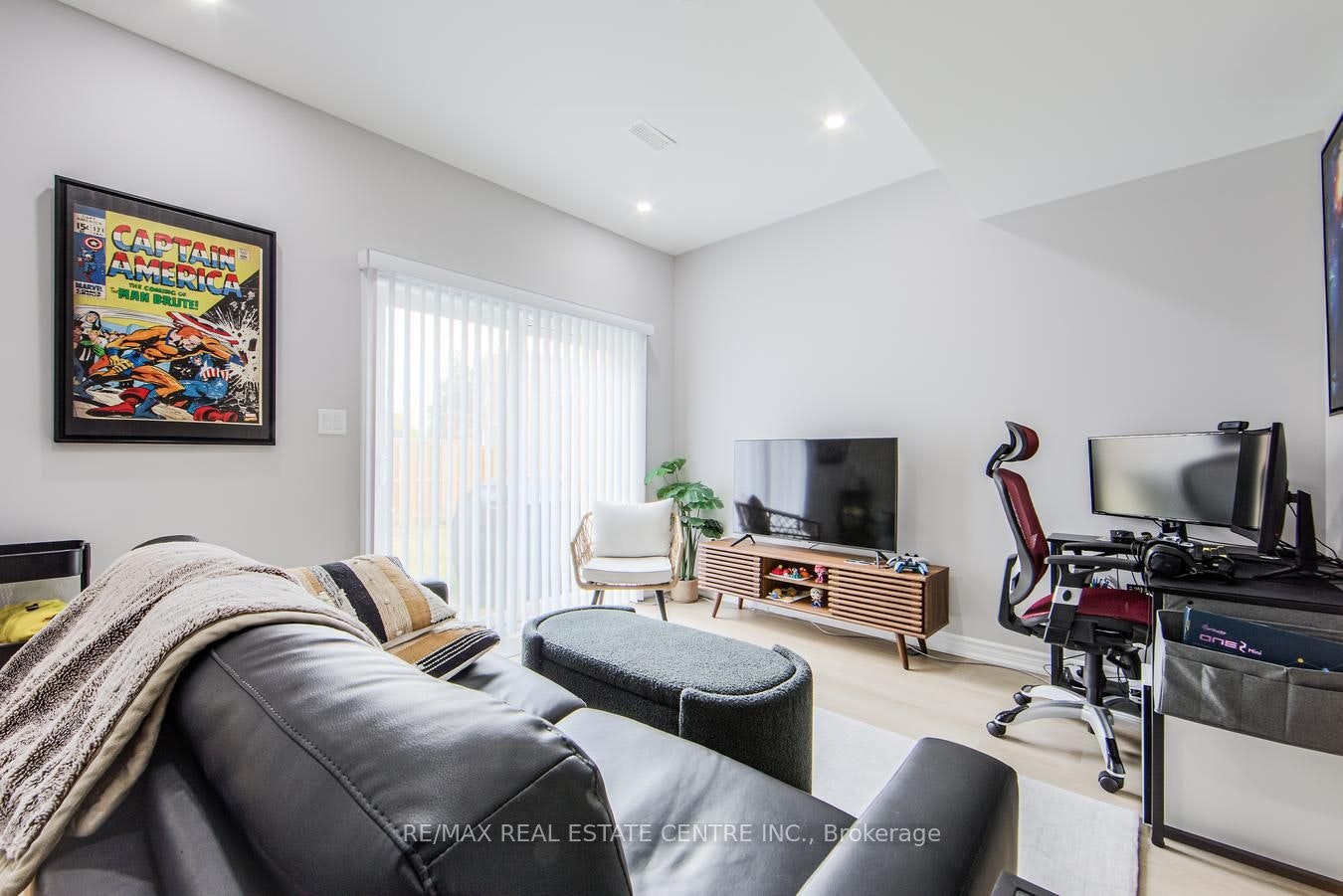52 Sentinel Lane, Hamilton, ON, L9C 0E8 - 6