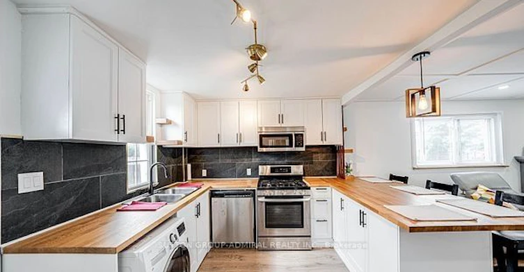 43 Adair Avenue, Hamilton, ON, L8H 1B5 - 10
