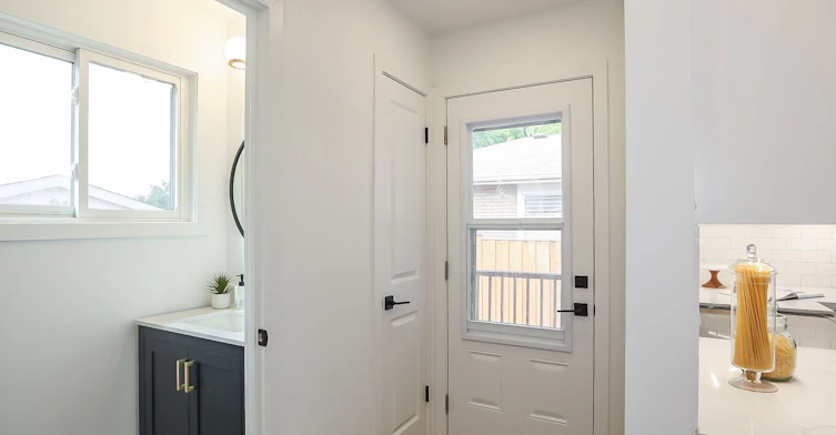 6364 Sherwood Road, Niagara Falls, ON, L2E 5L8 - 5