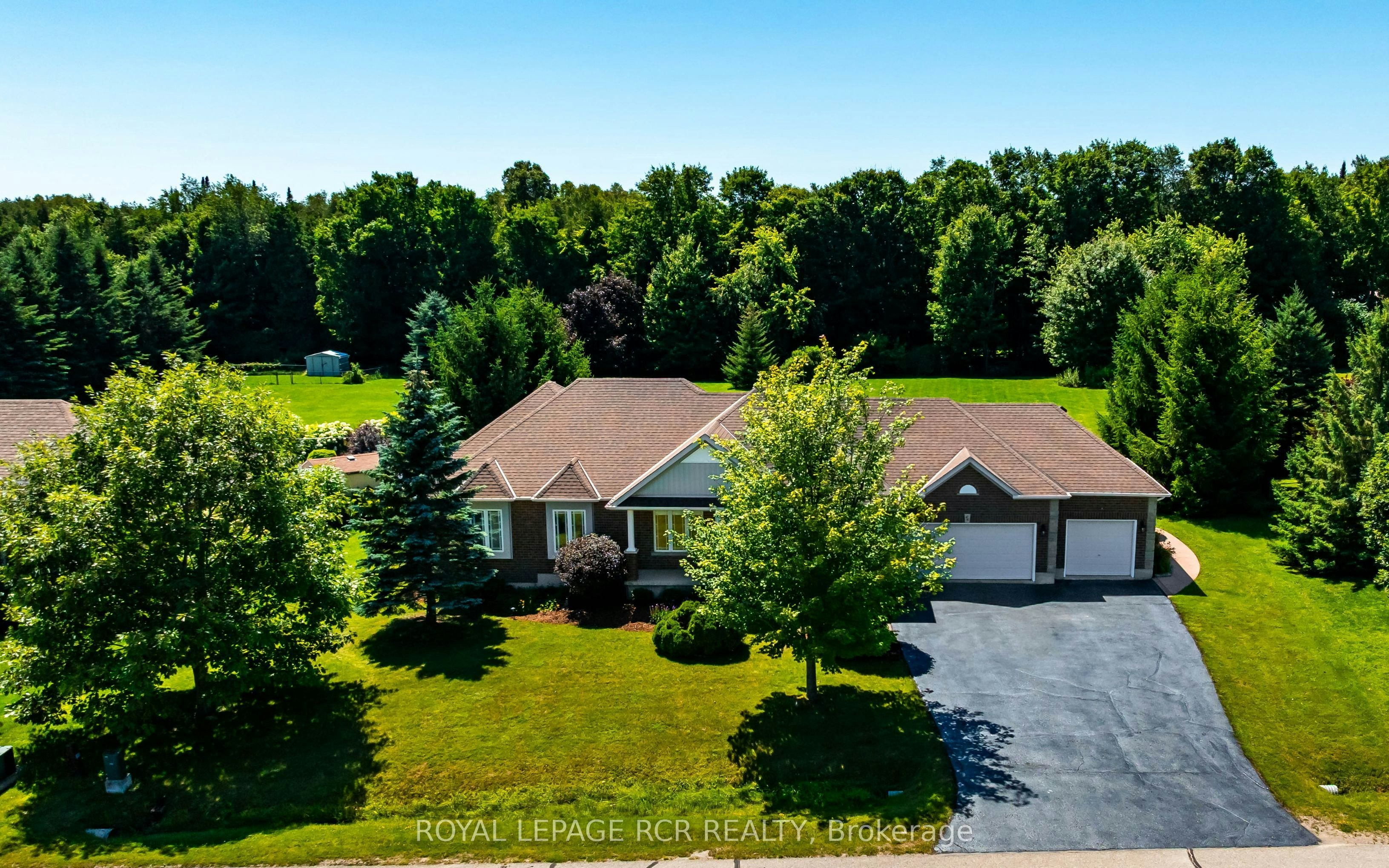 66 Madill Drive, Mono, ON, L9W 6G4