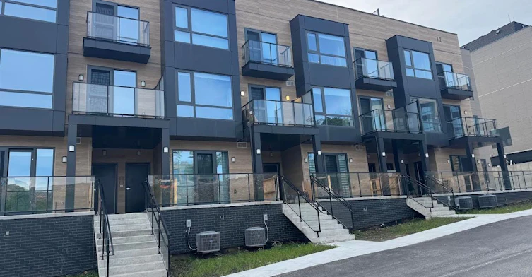 207-12 Suncrest Lane, Huntsville, ON, P1H 1G1