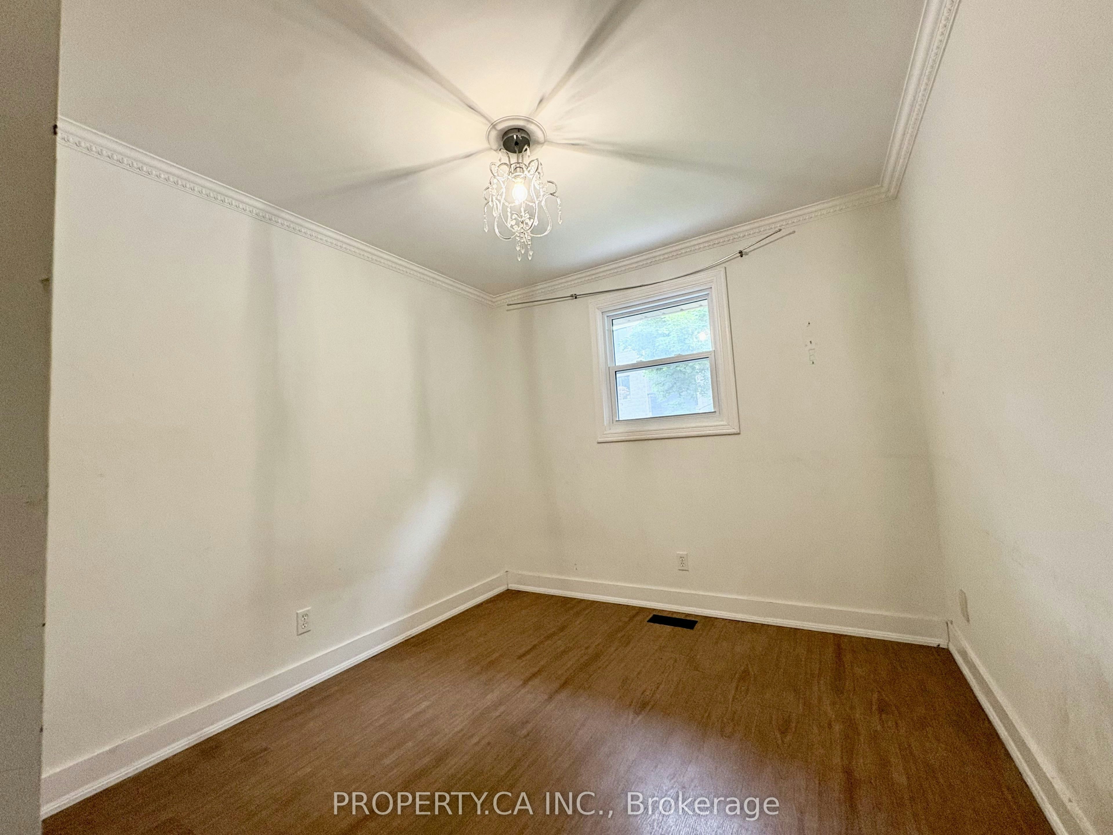 112 St. Augustine Drive, St. Catharines, ON, L2P 3W9 - 10