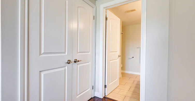 205-886 Golf Links Road, Hamilton, ON, L9K 1J8 - 6