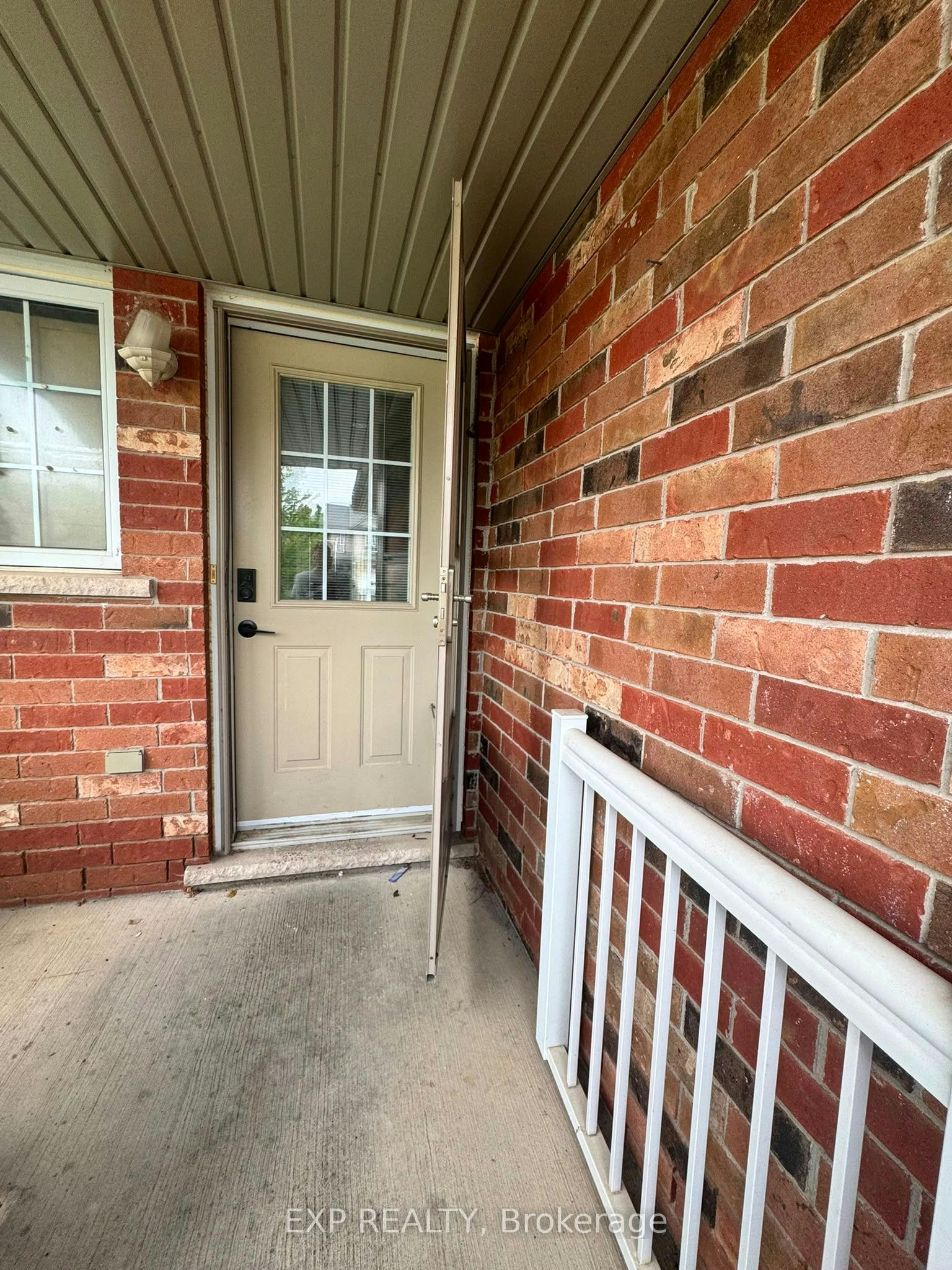 717 Activa Avenue, Kitchener, ON, N2E 4E1 - 15