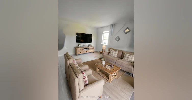 461 Red River Drive, Waterloo, ON, N2T 1T8 - 2