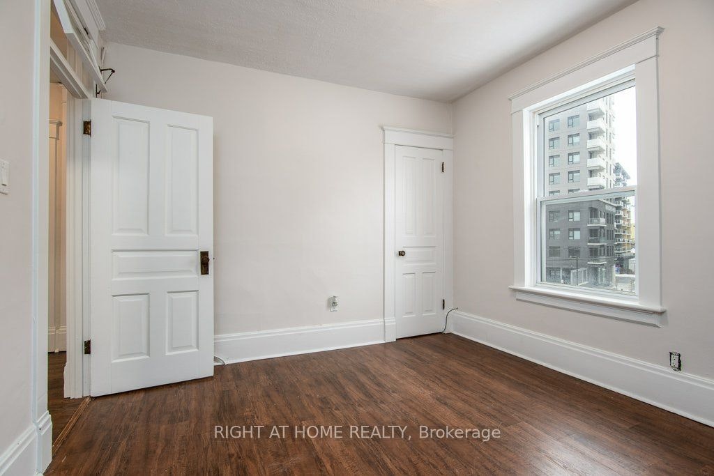 2-94 Scott Street, Kitchener, ON, N2H 2R5 - 11