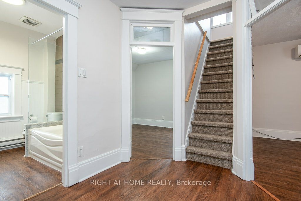 2-94 Scott Street, Kitchener, ON, N2H 2R5 - 12