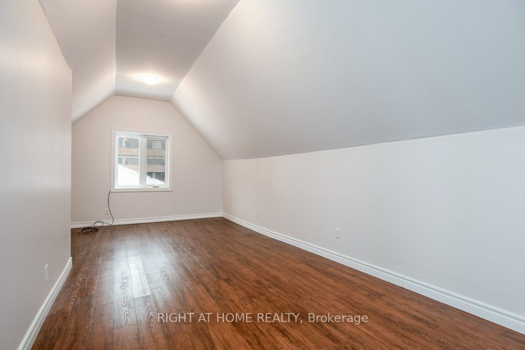 2-94 Scott Street, Kitchener, ON, N2H 2R5 - 19
