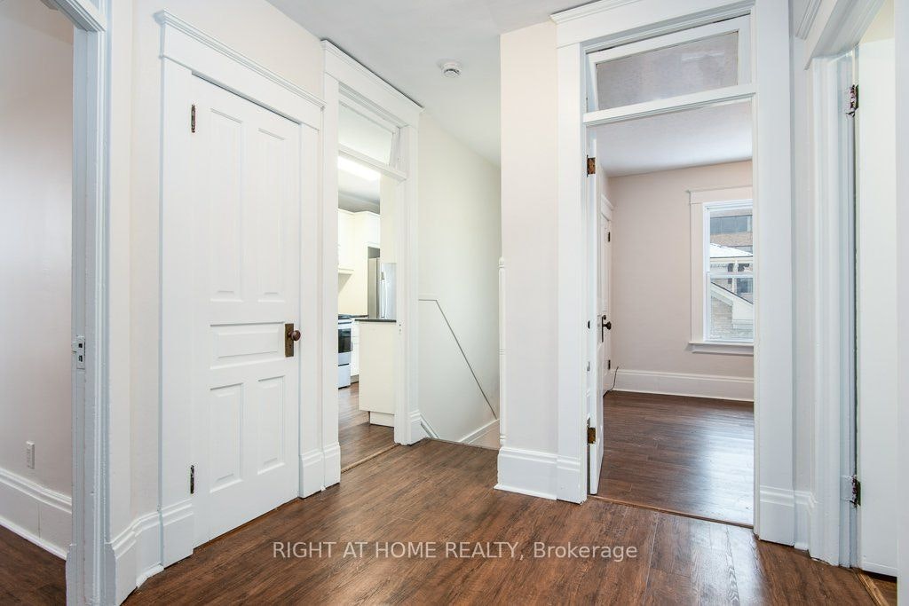 2-94 Scott Street, Kitchener, ON, N2H 2R5 - 17