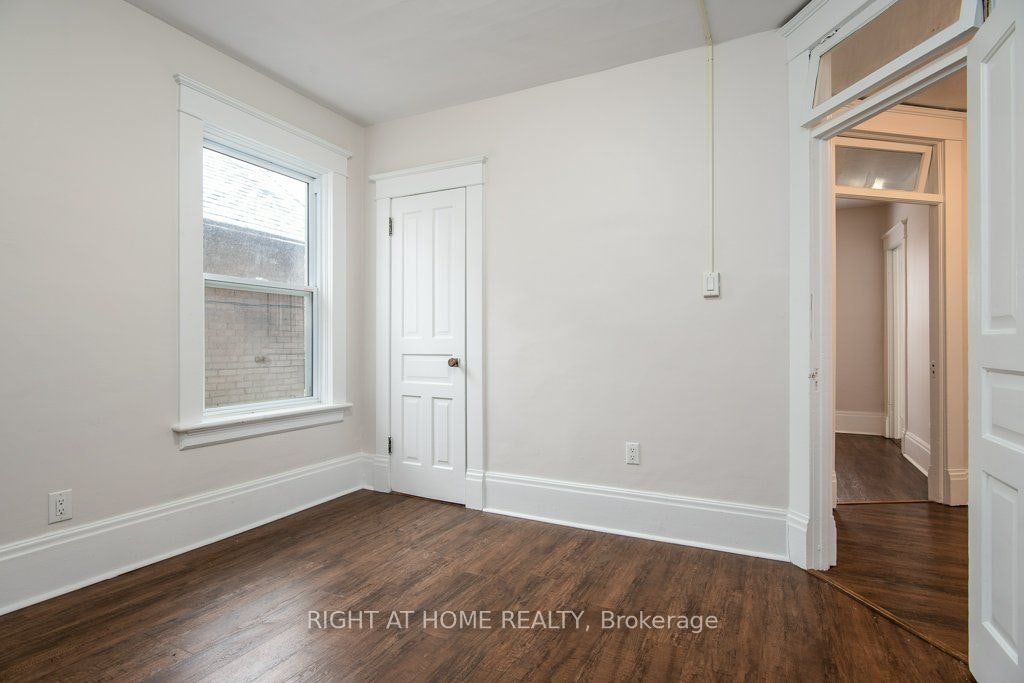 2-94 Scott Street, Kitchener, ON, N2H 2R5 - 16
