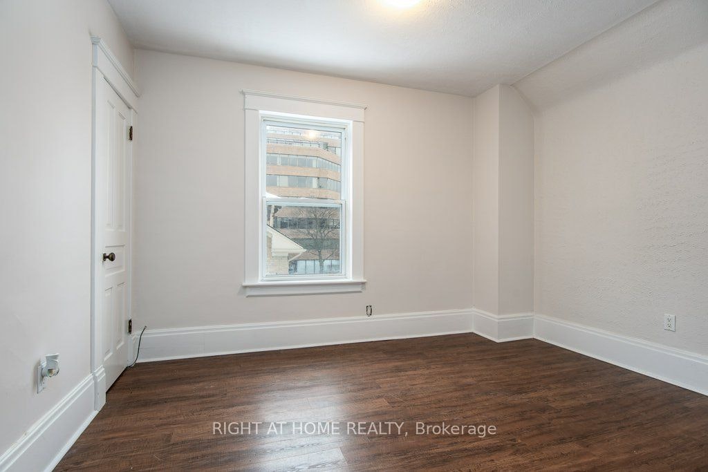 2-94 Scott Street, Kitchener, ON, N2H 2R5 - 14