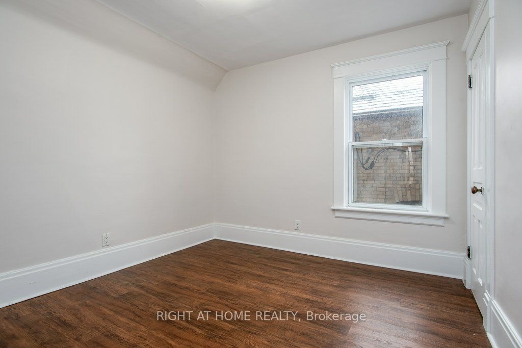 2-94 Scott Street, Kitchener, ON, N2H 2R5 - 15