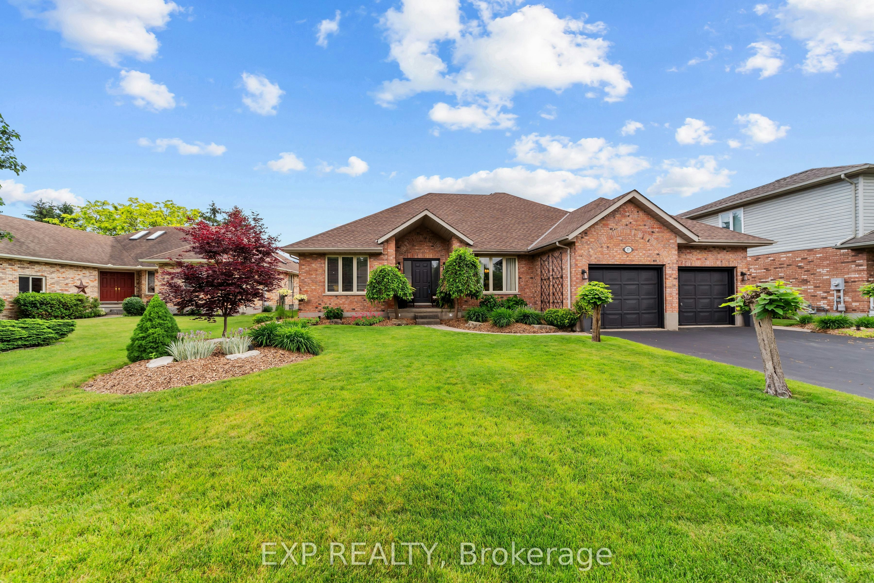 57 Valleyview Crescent, Thames Centre, ON, N0L 1G3
