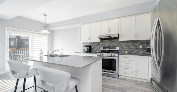 44 (Main)-324 Equestrian Way, Cambridge, ON, N3E 0E2 - 7