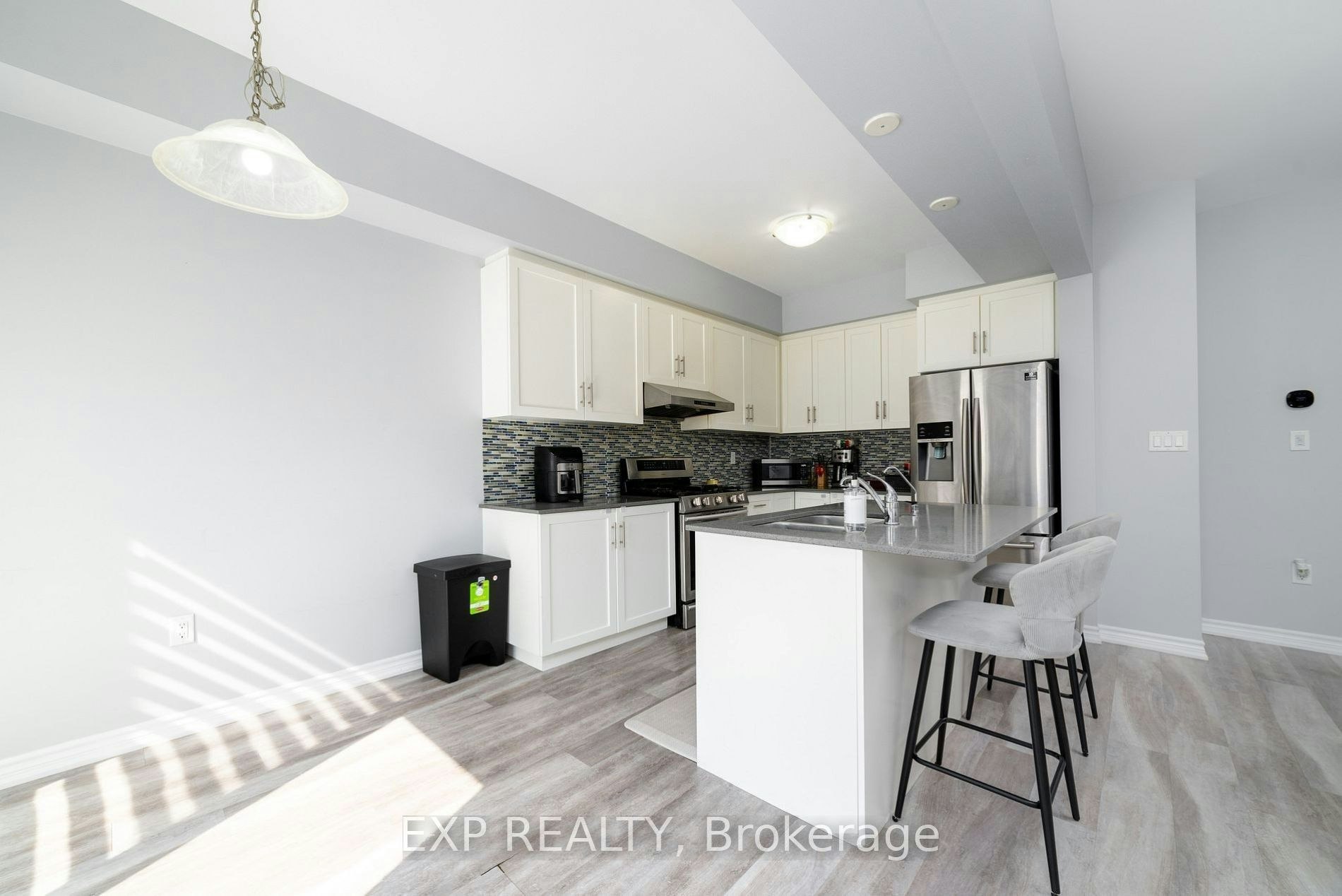 44 (Main)-324 Equestrian Way, Cambridge, ON, N3E 0E2 - 6