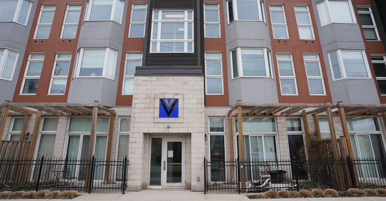 113-253 Albert Street, Waterloo, ON, N2L 3T7