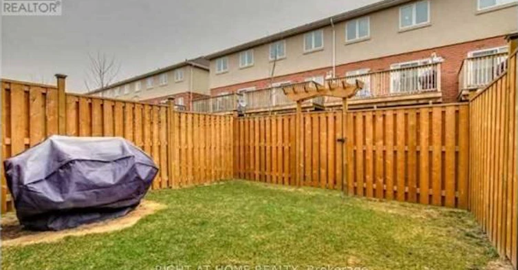 69-20 Mcconkey Crescent, Brantford, ON, N3S 0B8 - 17
