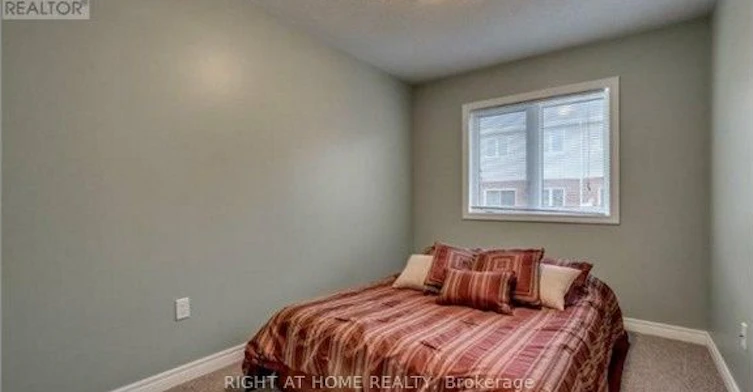 69-20 Mcconkey Crescent, Brantford, ON, N3S 0B8 - 10