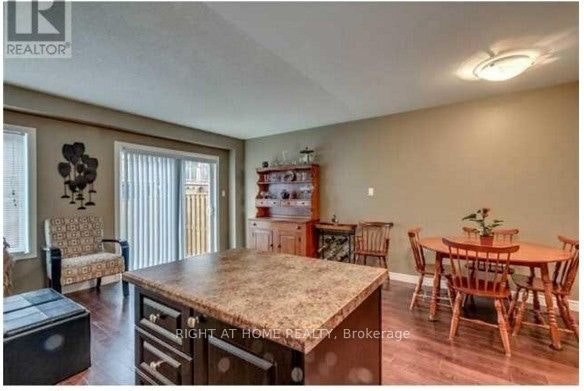 69-20 Mcconkey Crescent, Brantford, ON, N3S 0B8 - 8