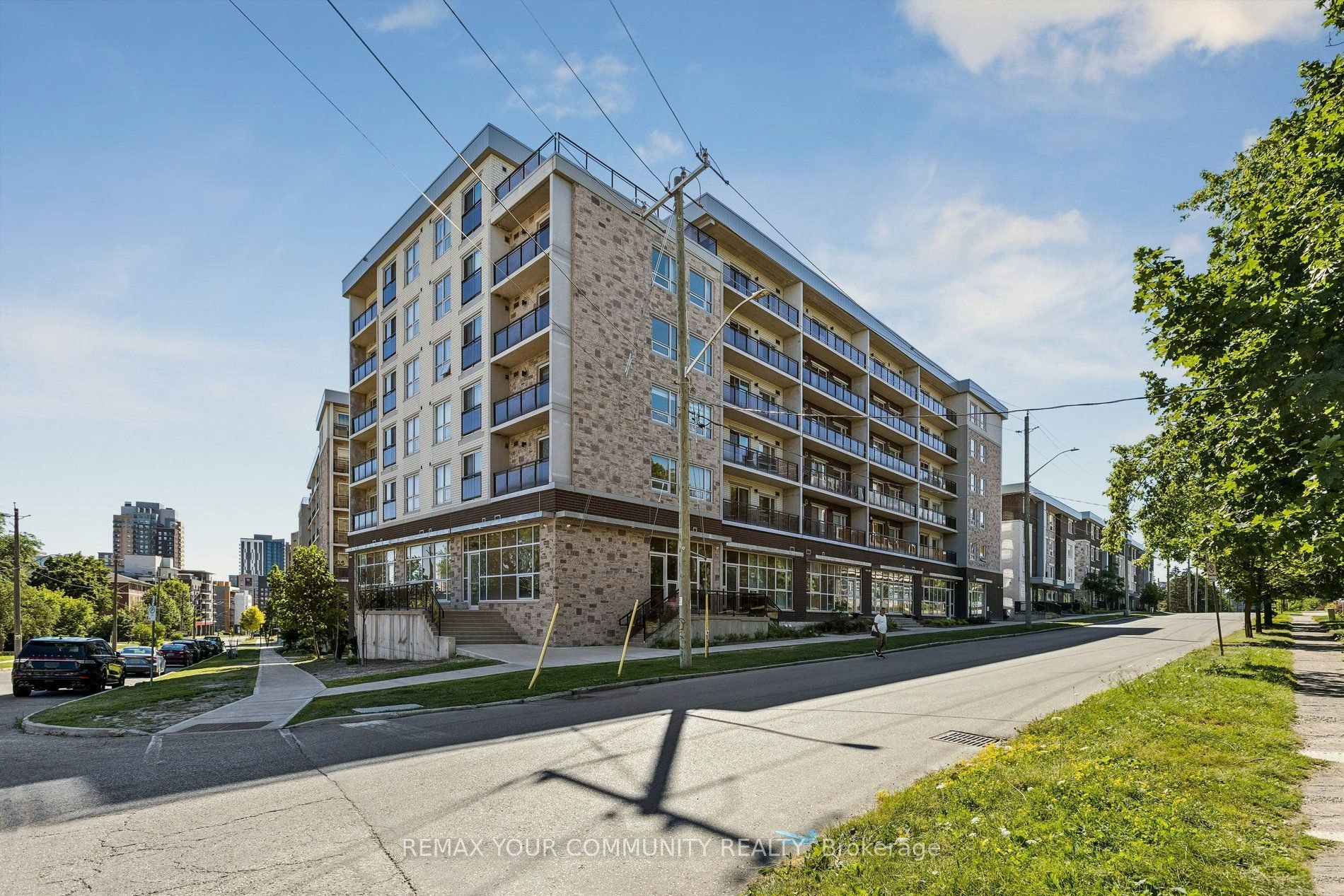 F115-275 Larch Street, Waterloo, ON, N2L 3R2