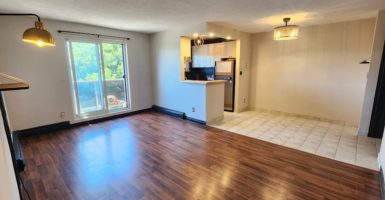 51-2373 King Street E, Hamilton, ON, L8K 1X9 - 8