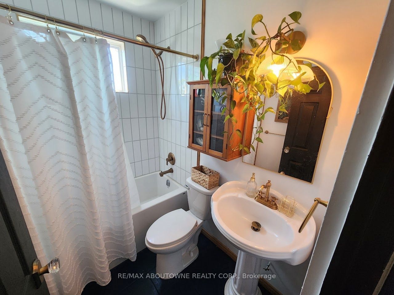 51-2373 King Street E, Hamilton, ON, L8K 1X9 - 14