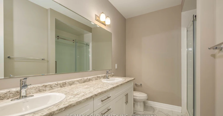 42 Milt Schmidt Street, Kitchener, ON, N2R 0T2 - 17