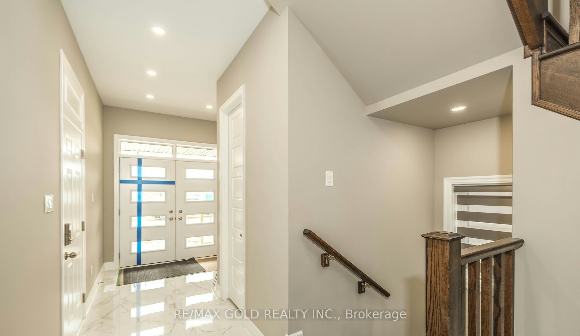 42 Milt Schmidt Street, Kitchener, ON, N2R 0T2 - 6
