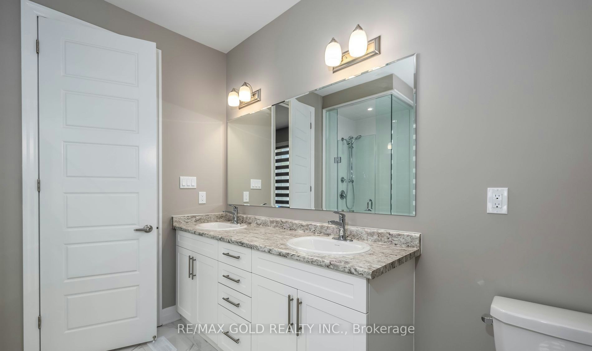 42 Milt Schmidt Street, Kitchener, ON, N2R 0T2 - 26