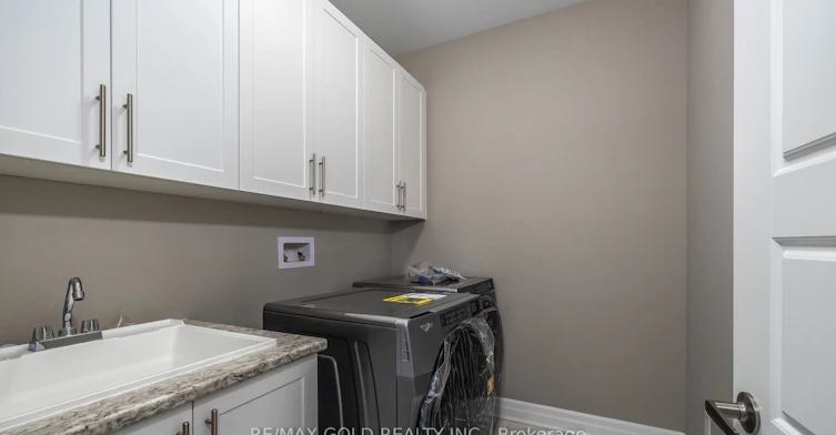 42 Milt Schmidt Street, Kitchener, ON, N2R 0T2 - 19