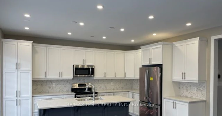 42 Milt Schmidt Street, Kitchener, ON, N2R 0T2 - 10
