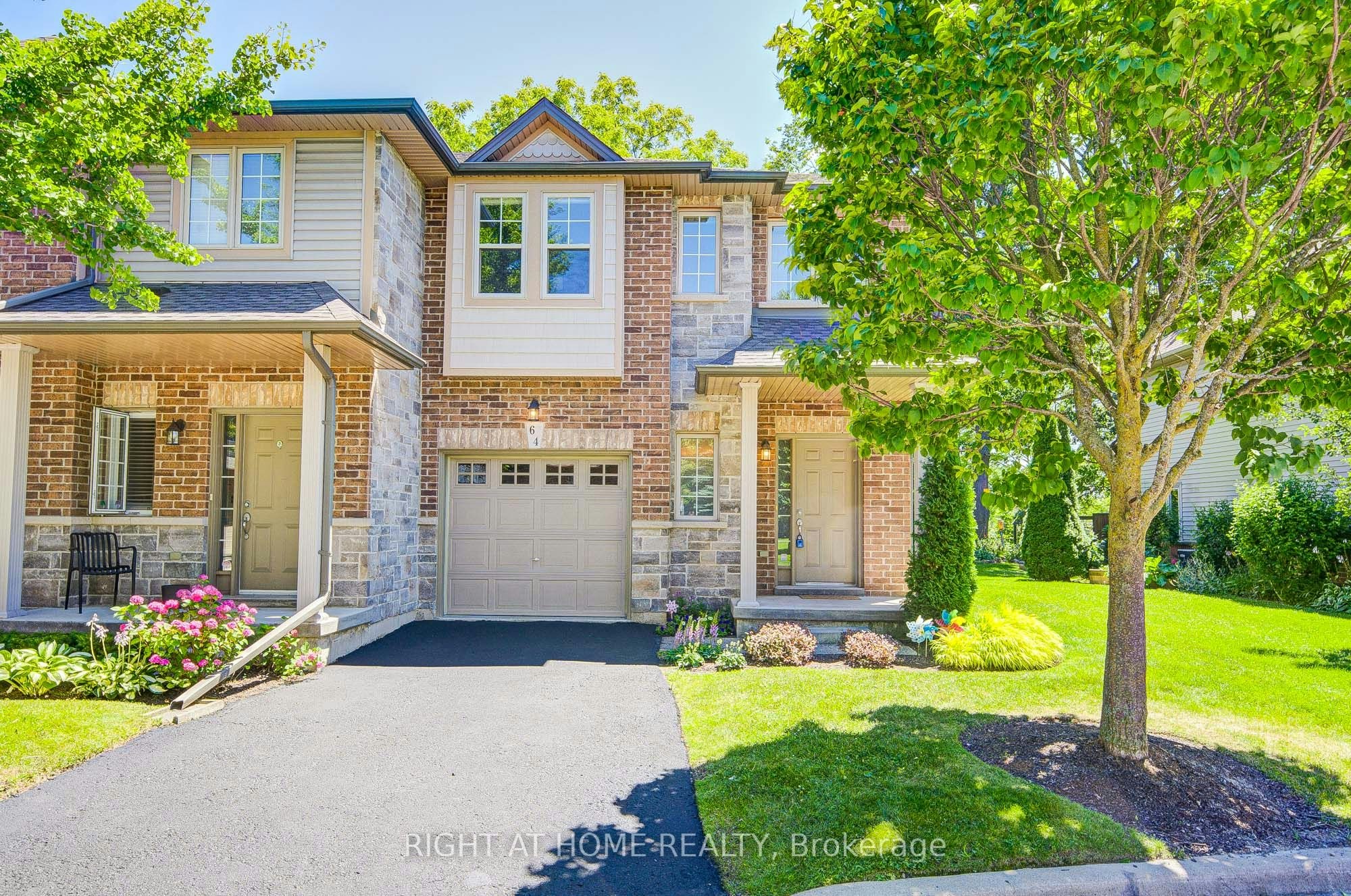 64-64 Myers Lane, Hamilton, ON, L9G 0A5