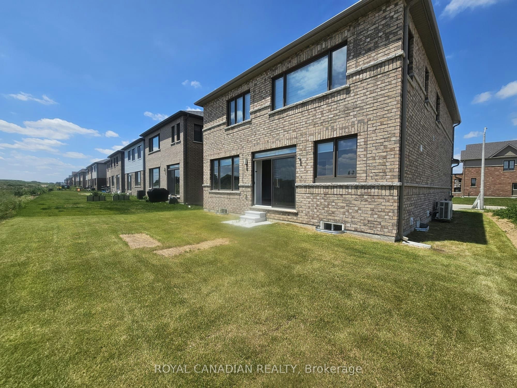 233 Leslie Davis Street, North Dumfries, ON, N0B 1E0 - 47