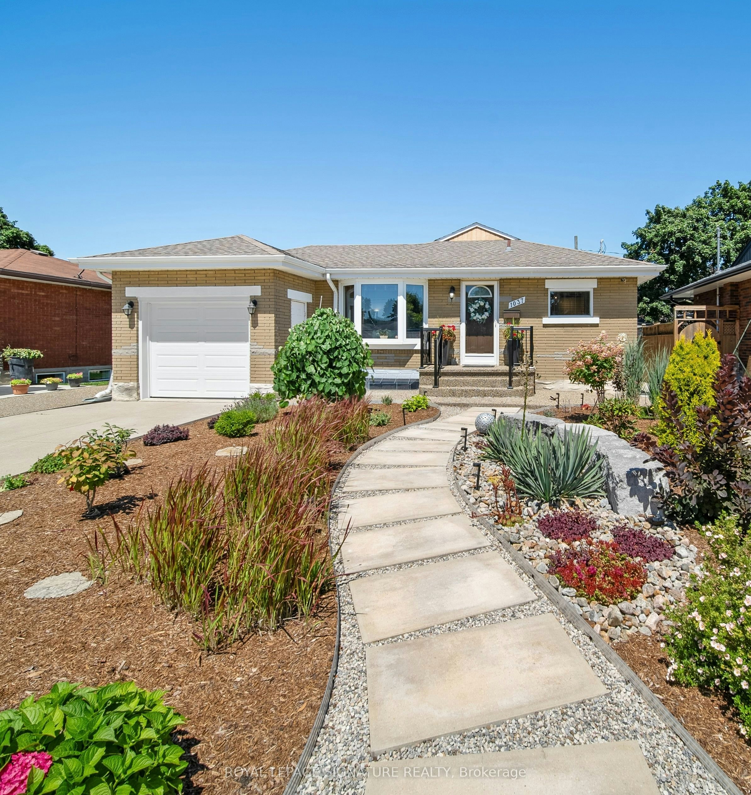 1037 Clare Avenue, Cambridge, ON, N3H 2E2