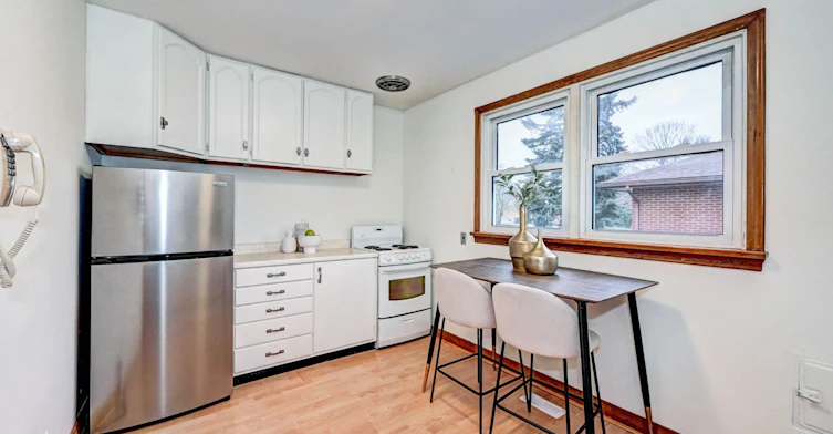 45 Philip Avenue, Guelph, ON, N1E 1R5 - 4