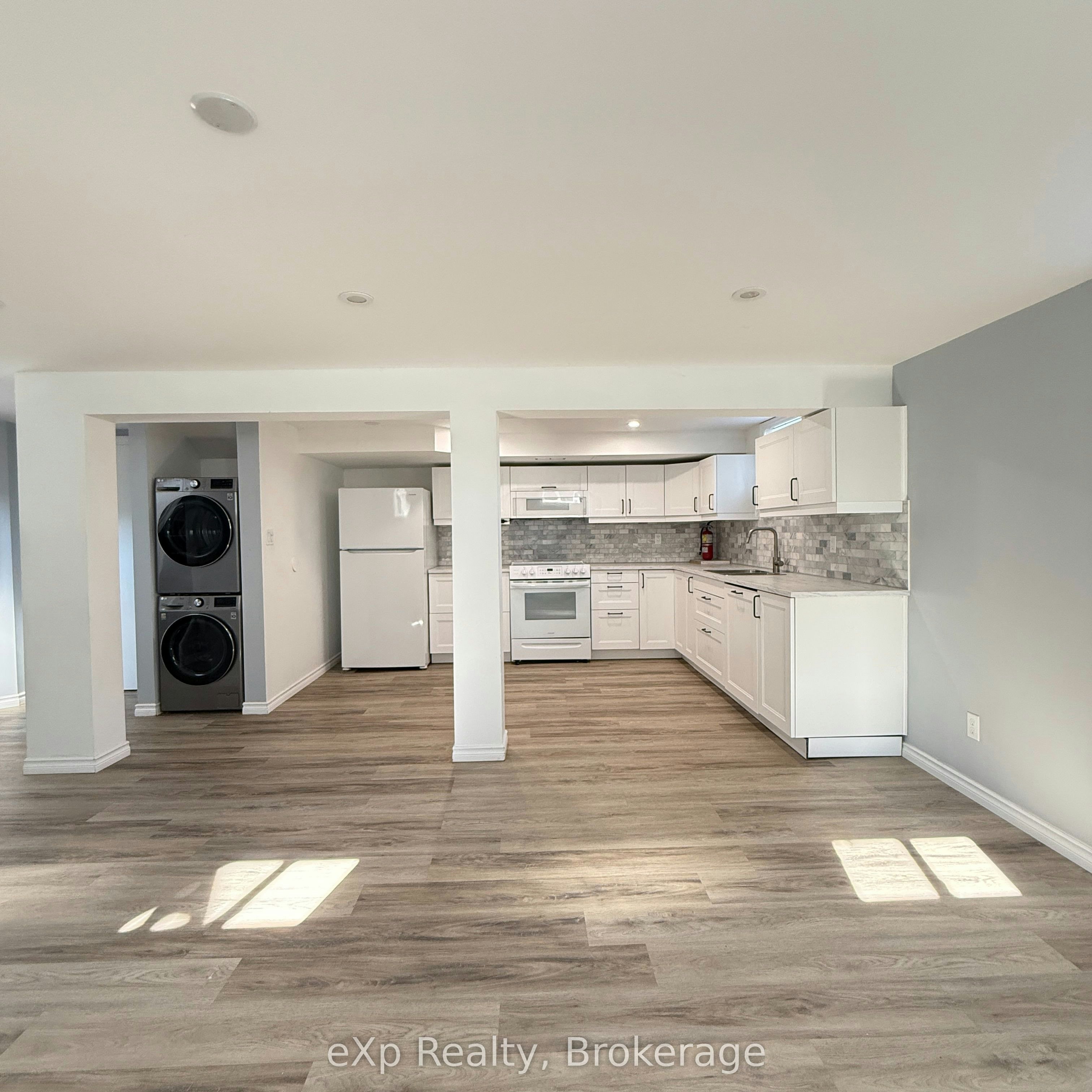 16 Orchard View Drive, Quinte West, ON, K8V 5M8 - 4