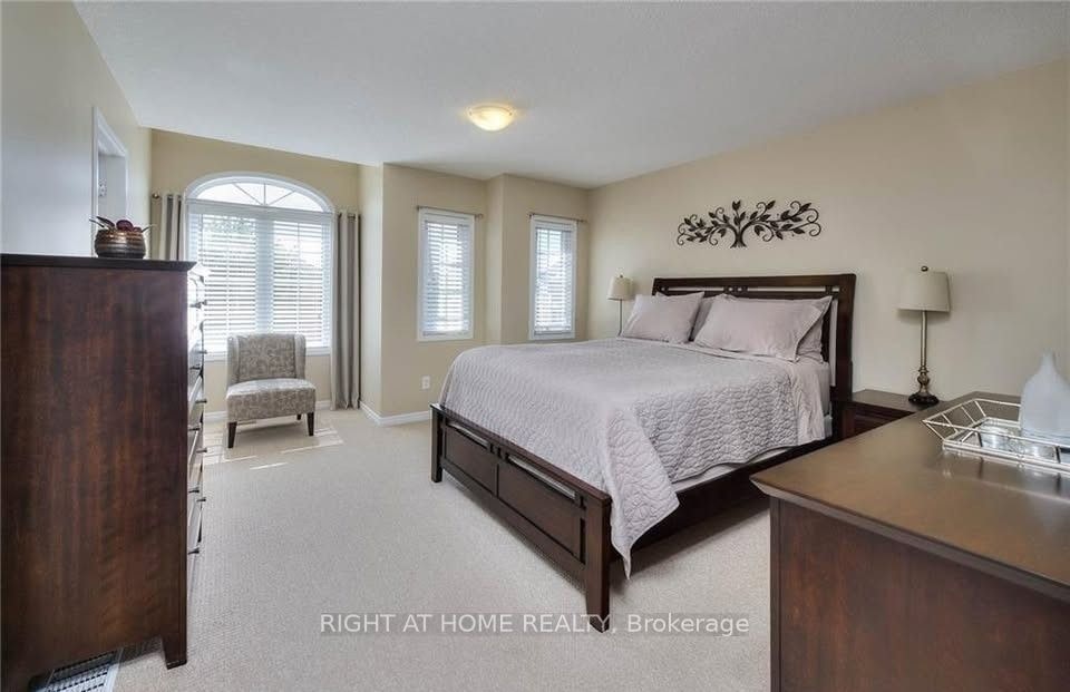 47 Upper Mercer Street, Kitchener, ON, N2A 4M9 - 5