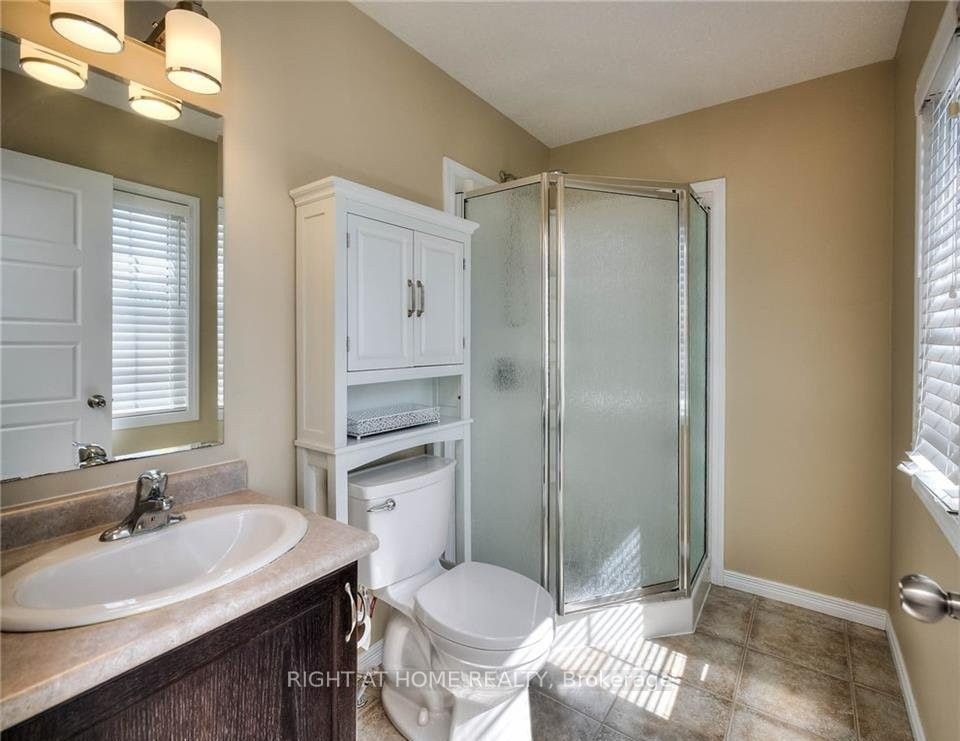 47 Upper Mercer Street, Kitchener, ON, N2A 4M9 - 9